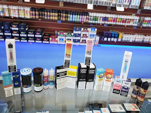 102 CBD VAPE SMOKE | CBD Shop in Milwaukee, Wisconsin
