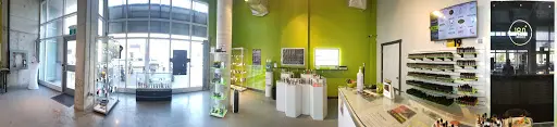 180 Smoke Vape Store | CBD Shop in Etobicoke, Ontario