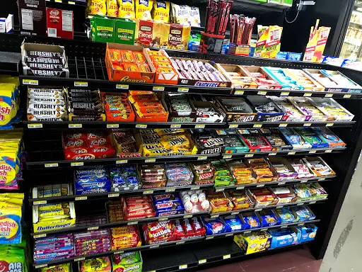 boston smoke shop & convenience store