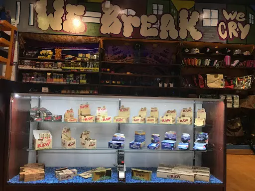 Cloud 9 Smoke, Vape, & Hookah Co. - Windy Hill | CBD Shop in Marietta,  Georgia
