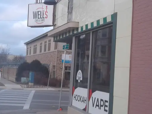 elfbar nachfüll pod läuft aus Cloud 9 Vape & Smoke Shop main image 1