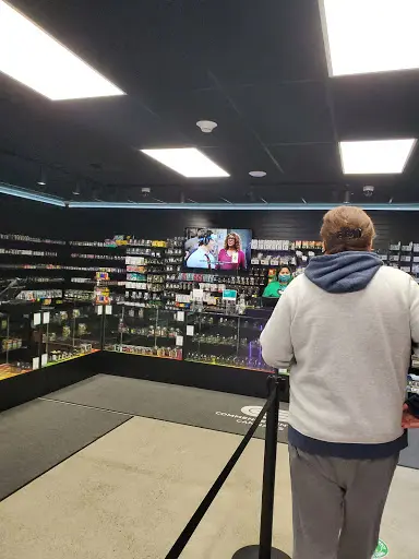 Commencement Bay Cannabis - Green | CBD Shop in Tacoma, Washington