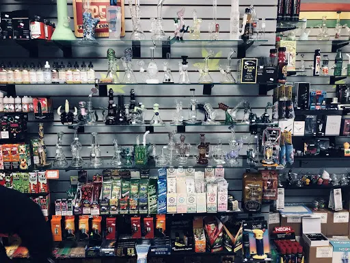 elfbar nachfüll pod läuft aus Glass House Smokeshop +CBD