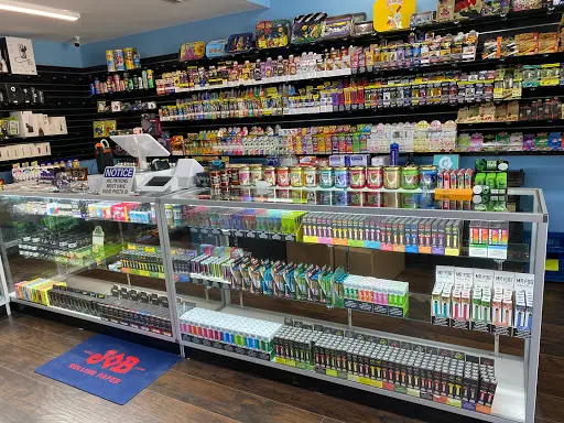 Higher Up Smoke Shop | CBD Shop in Clearwater, Florida