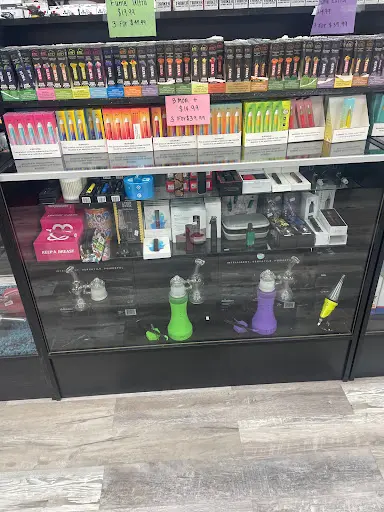 Hippie Hut Smoke Shop | CBD Shop in Columbus, Ohio
