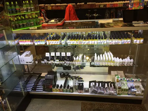 elf bar vape uk Portsmouth Smoke and Vape main image 1