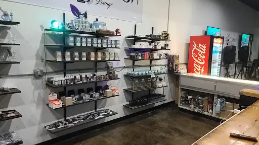 Reflection Vaperz Lounge | CBD Shop in Rochester, New York
