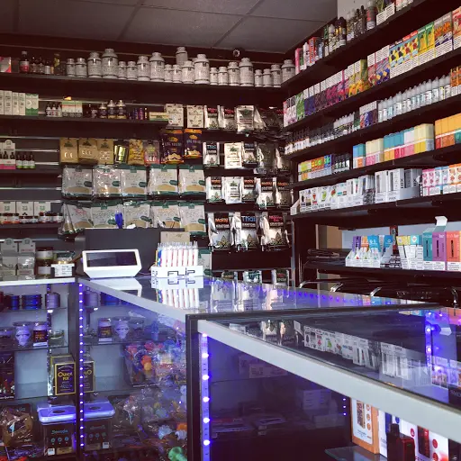Slow Puffs SmokeShop Middletown | Vape | Eliquid | Glass Pipes | CBD | Kratom | CBD Shop in Middletown, Connecticut Slow Puffs SmokeShop Middletown | Vape | Eliquid | Glass Pipes | CBD | Kratom | CBD Shop in Middletown, Connecticut