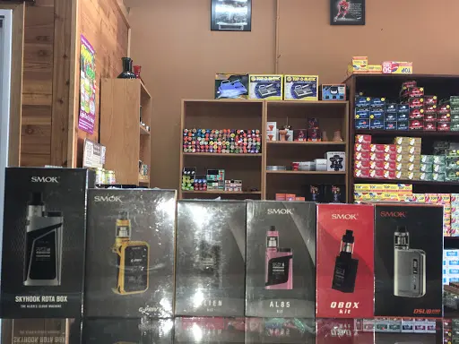 SMOKE CITY - Vapes Tobacco Premium Cigars Hookah Smoke Shop Accessories |  CBD Shop in Alsip, Illinois