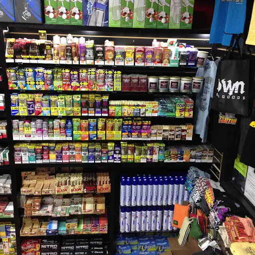 The Hub 3 Smoke Shop