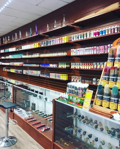elf bar vape uk Buffalo Smokes main image 0