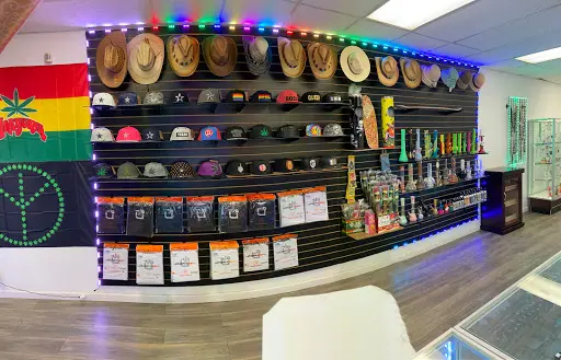 elfbar nachfüll pod läuft aus Toronto – Yonge & Bloor Vape Store | 180 Smoke (Ontario) main image 0