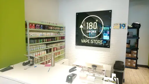 180 Smoke Vape Store | Headshop in Toronto, Ontario