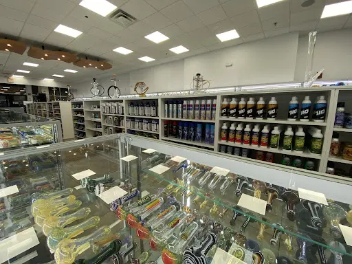 BLUEMOON SMOKE SHOP