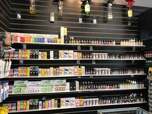 Cloud 9 Cigarette, Cigar & Vape shop in Brentwood