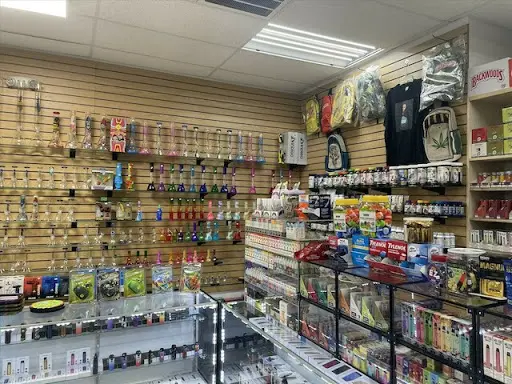 Cuddy Vape & Tobacco