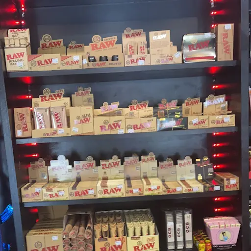 elfbar nachfüll pod läuft aus OAK GROVE, Kentucky Vape Shop - Best Rewards, Deals, and Coupons - Loyalty  Programs main image 1