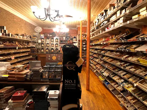 Edward's Pipe & Tobacco Shop