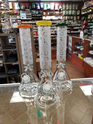 Empire Smoke & Vape | Headshop in Fresno, California