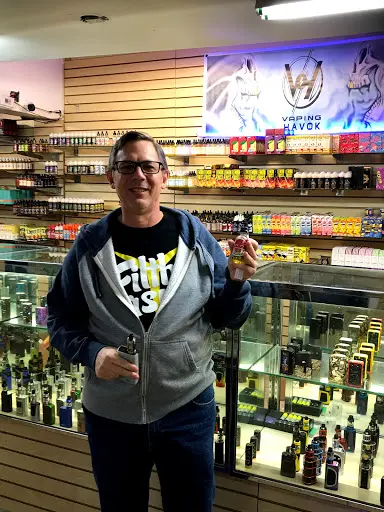 Go Star Vape & Smoke | Headshop in Bakersfield, California