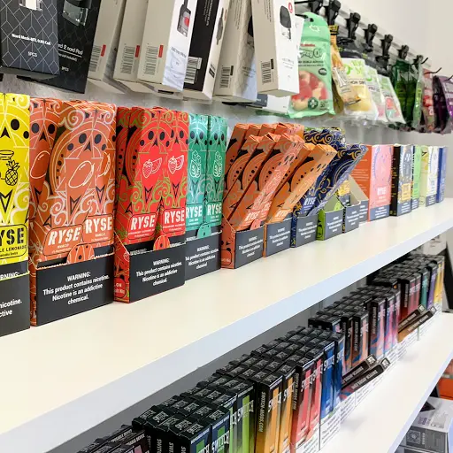 Hawaii Cheapest Vape Shop | Headshop in Honolulu, Hawaii