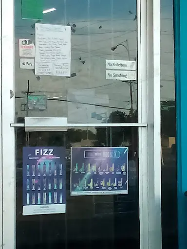 headhunters smoke and vape American Vapes main image 1