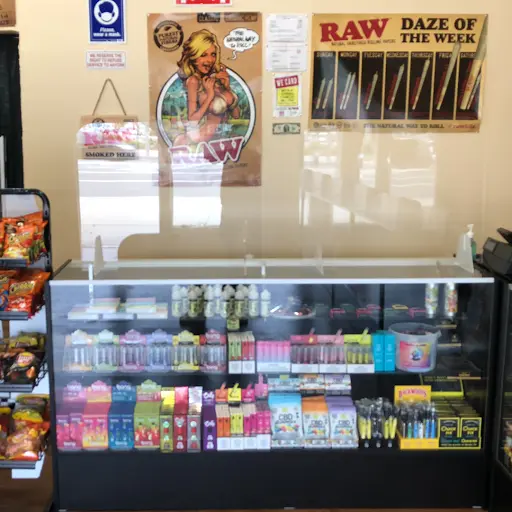 HeadQuarters Smoke Shop 2900