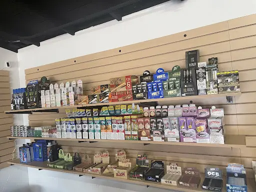elfbar nachfüll pod läuft aus The Habit Smoke Shop main image 1