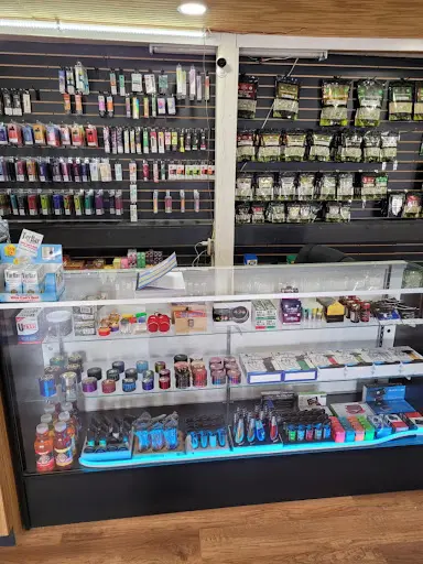 knox smoke and vape Knox Smoke & Vape, 1402 Knox Abbott Dr, Cayce, SC 29033, US main image 1