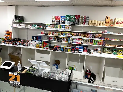 Love n Peace Smoke & vape shop