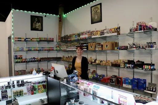 OG Smoke Shop | Headshop in Lee's Summit, Missouri OG Smoke Shop | Headshop in Lee's Summit, Missouri