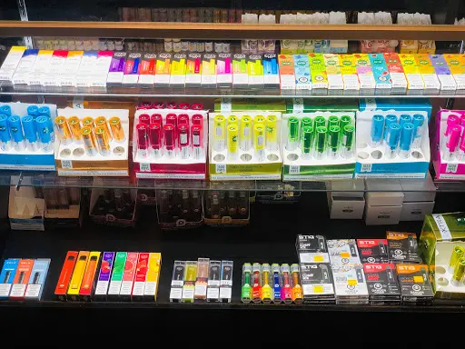 Rosco's Vape Shop