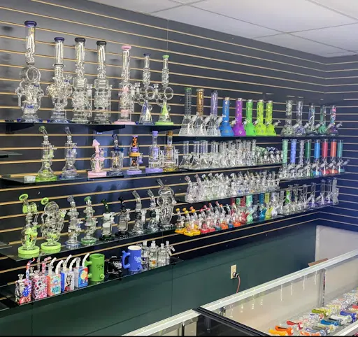 elfbar nachfüll pod läuft aus Cheyenne Smoke Shop in North Las Vegas, NV United States main image 0