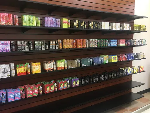 The Vapor Rail - Vape Lounge | Headshop in Topeka, Kansas The Vapor Rail - Vape Lounge | Headshop in Topeka, Kansas