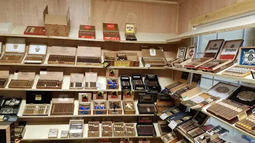 tobacco motor company Carreras Limited