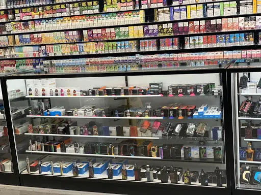 elfbar nachfüll pod läuft aus Vape Shop & Tobacco Store in Columbia, SC main image 0
