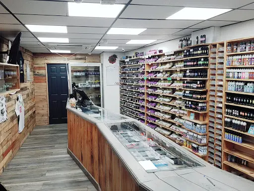 vape shops in derby DERBY SMOKE SHOP - Updated May 2026 - 3137 S 2nd St, Louisville, Kentucky - Vape  Shops main image 1