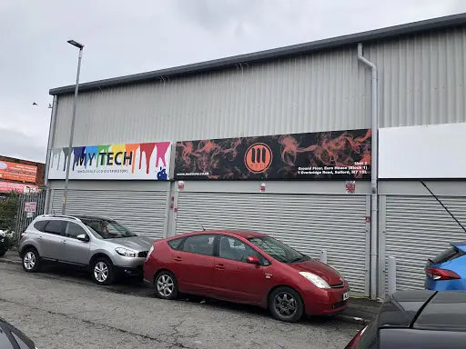 elfbar nachfüll pod läuft aus The Vape Street Underworld of Strangeways : r/manchester