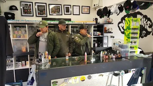 PUFF RIK E Vape Basildon | Vape Shop in Kiosk 34 St Martin's Square, England