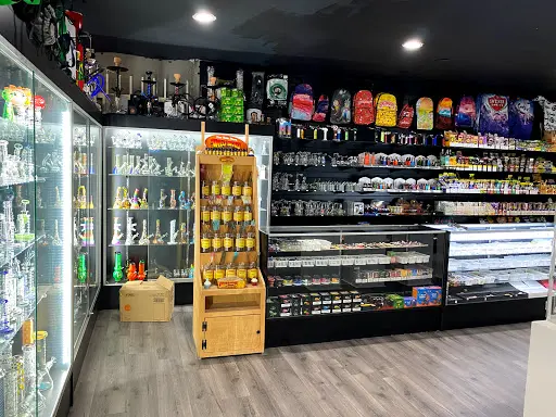 elfbar nachfüll pod läuft aus SALEM TOBACCO, CBD, SMOKE, VAPE, CIGAR AND LOTTO – Conyers, GA in Conyers,  Georgia main image 1