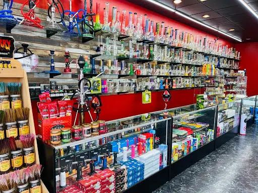 elfbar nachfüll pod läuft aus Paradise Vape & Smoke Shop in Kansas City, MO – Reviews, Hours, and Contact  Details main image 0