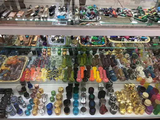 Smoke and Vape Shop Collins