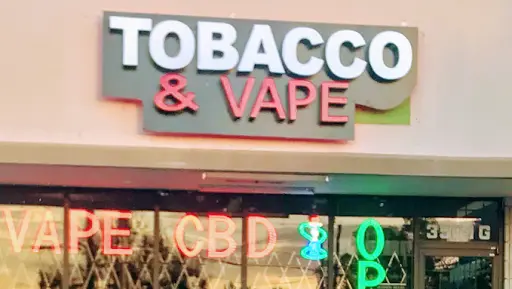 Queen's Tobacco & Vape