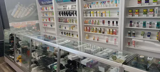 elfbar nachfüll pod läuft aus TOP 10 BEST Vape Shops in Cochrane, AB - Updated 2026 main image 1