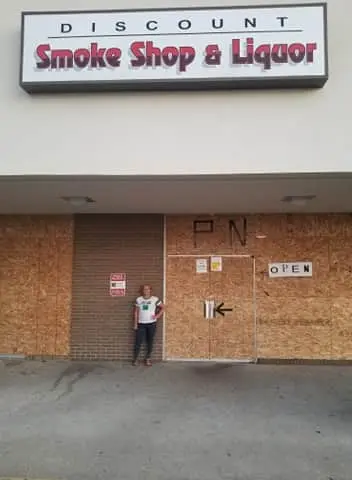 elfbar nachfüll pod läuft aus THE BEST 10 Vape Shops in CHAMPAIGN, IL - Updated 2026 - Hours main image 0