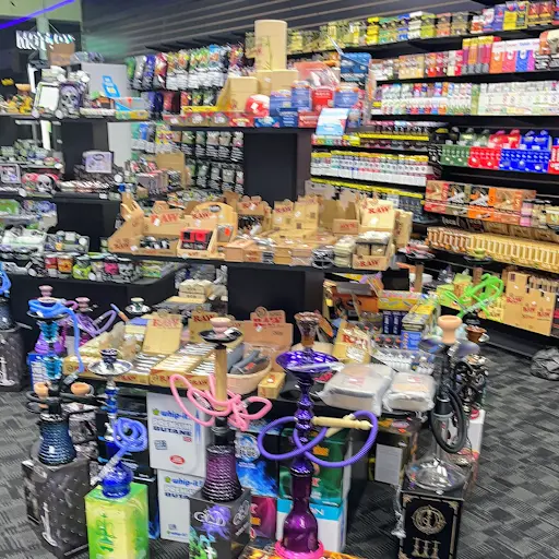 Crazy horse tobacco & vape