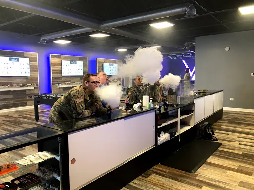 elfbar nachfüll pod läuft aus Ohm City Vapes main image 1