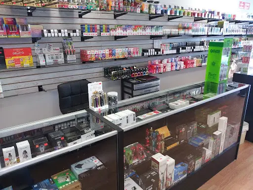 vape depot & smoke shop Strawberry Banana FUME PRO 30K main image 0
