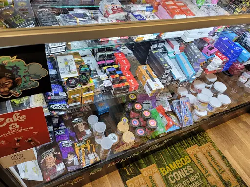vape shop bearwood Bear Smoke Smokeshop