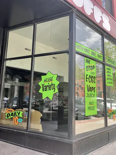 vape and go shop E-Cig City Vape Shop California - Disposable Vapes main image 1